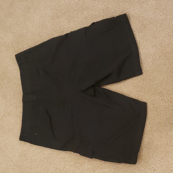 Hawk shorts - Picture 2 of 2